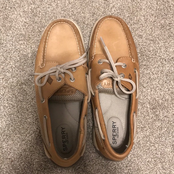 Sperry Shoes - Sperry top-slider boat shoes!